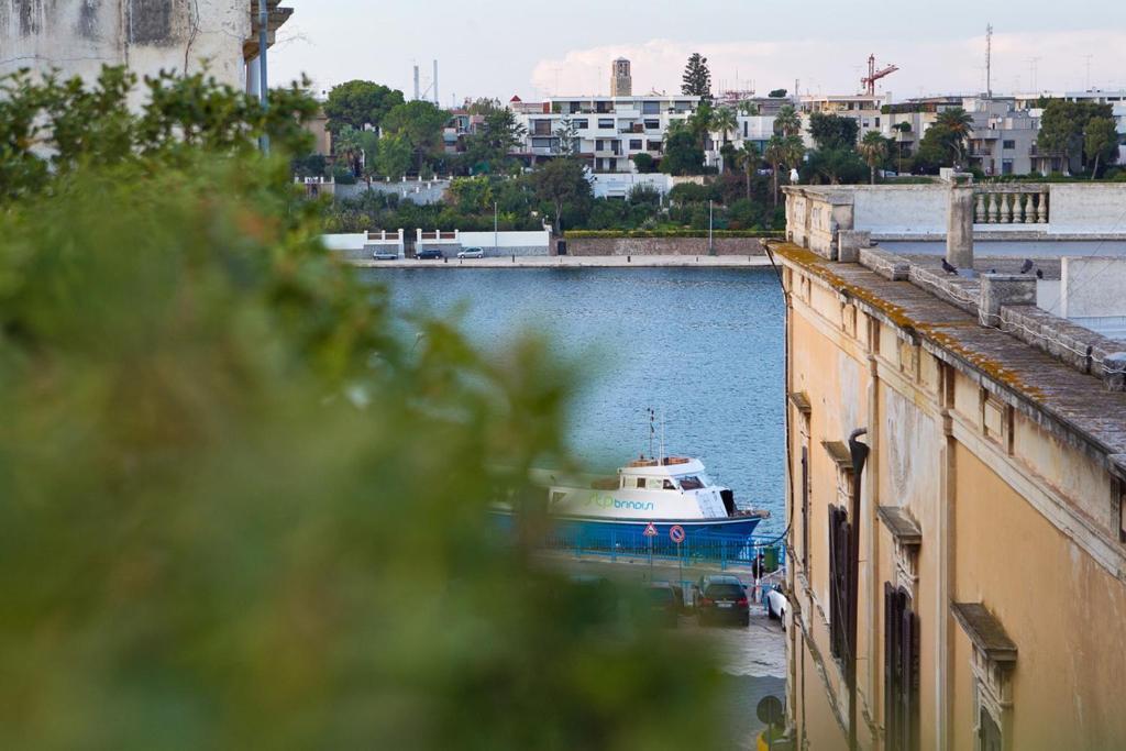 برينديسي Zenthe Small Luxury B&B المظهر الخارجي الصورة
